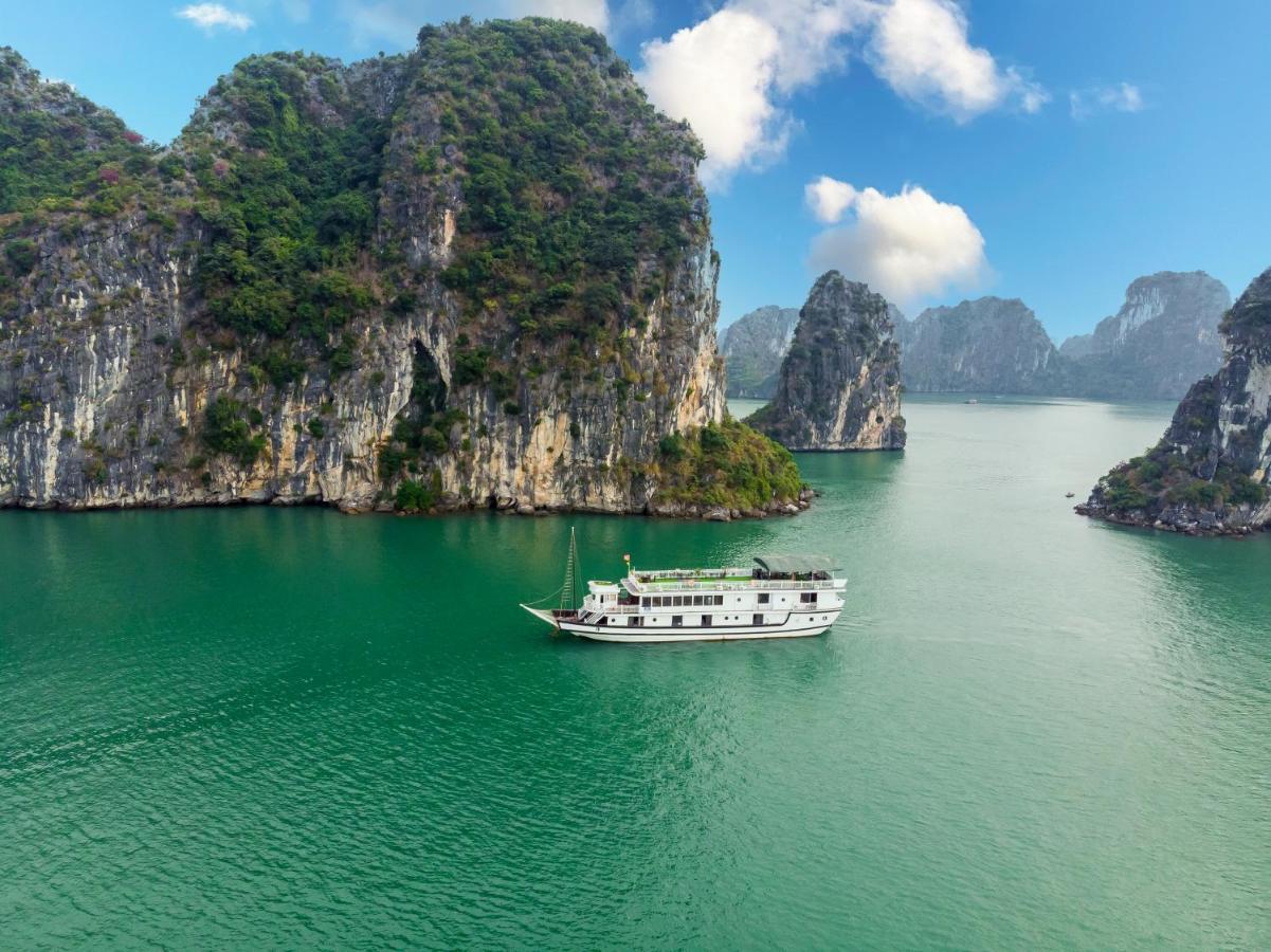 Готель Legend Cruise Халонг Екстер'єр фото
